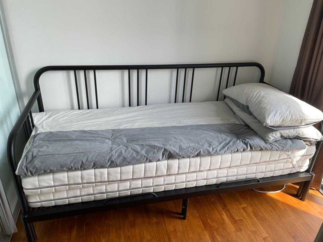 Sofa Cama (IKEA FYRESDAL Cama indiv/dupl c/2 colchões)