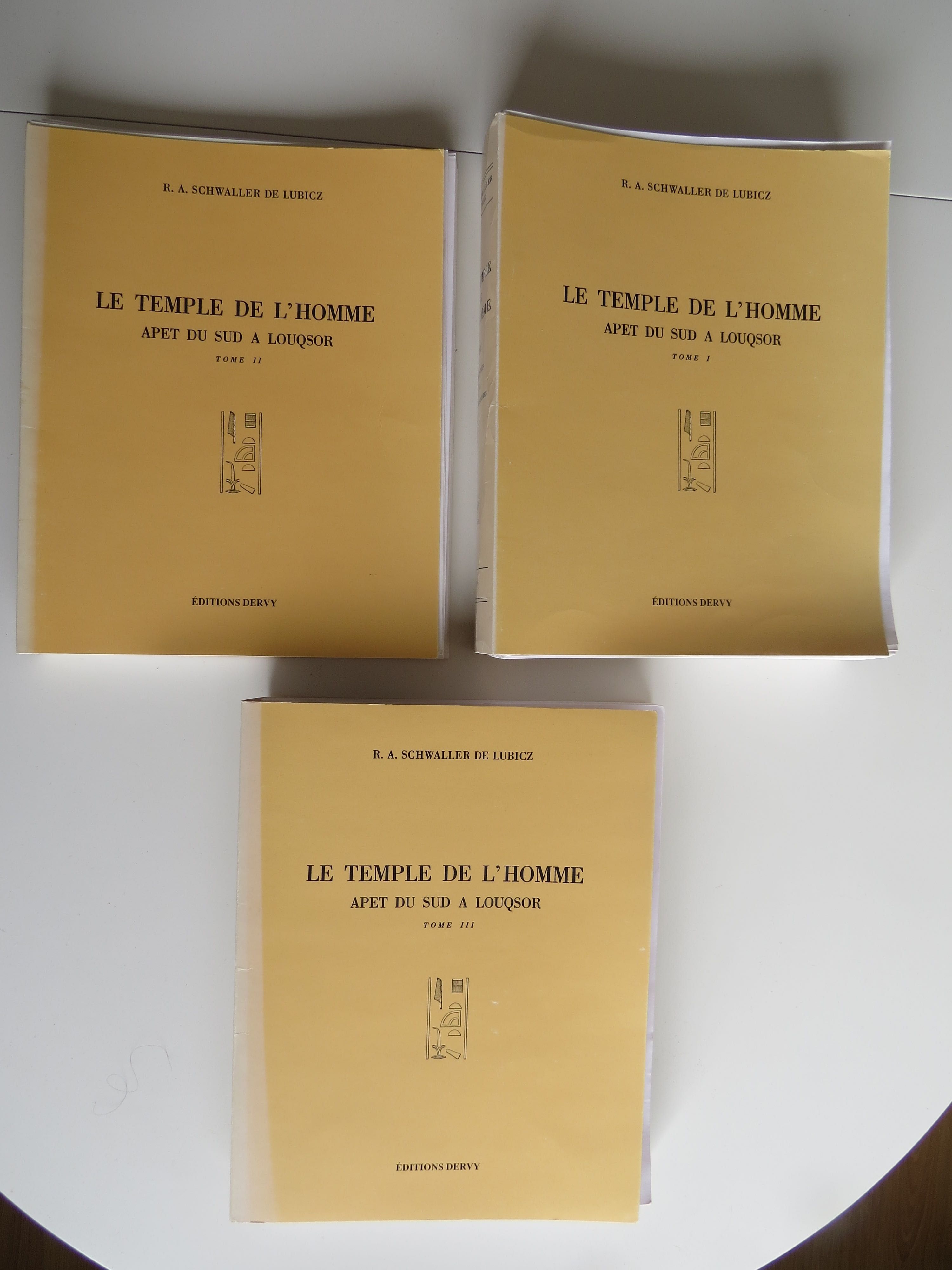 LE TEMPLE DE L' HOMME Apet du Sud à Louqsor. 3 vol. reedição de 1985