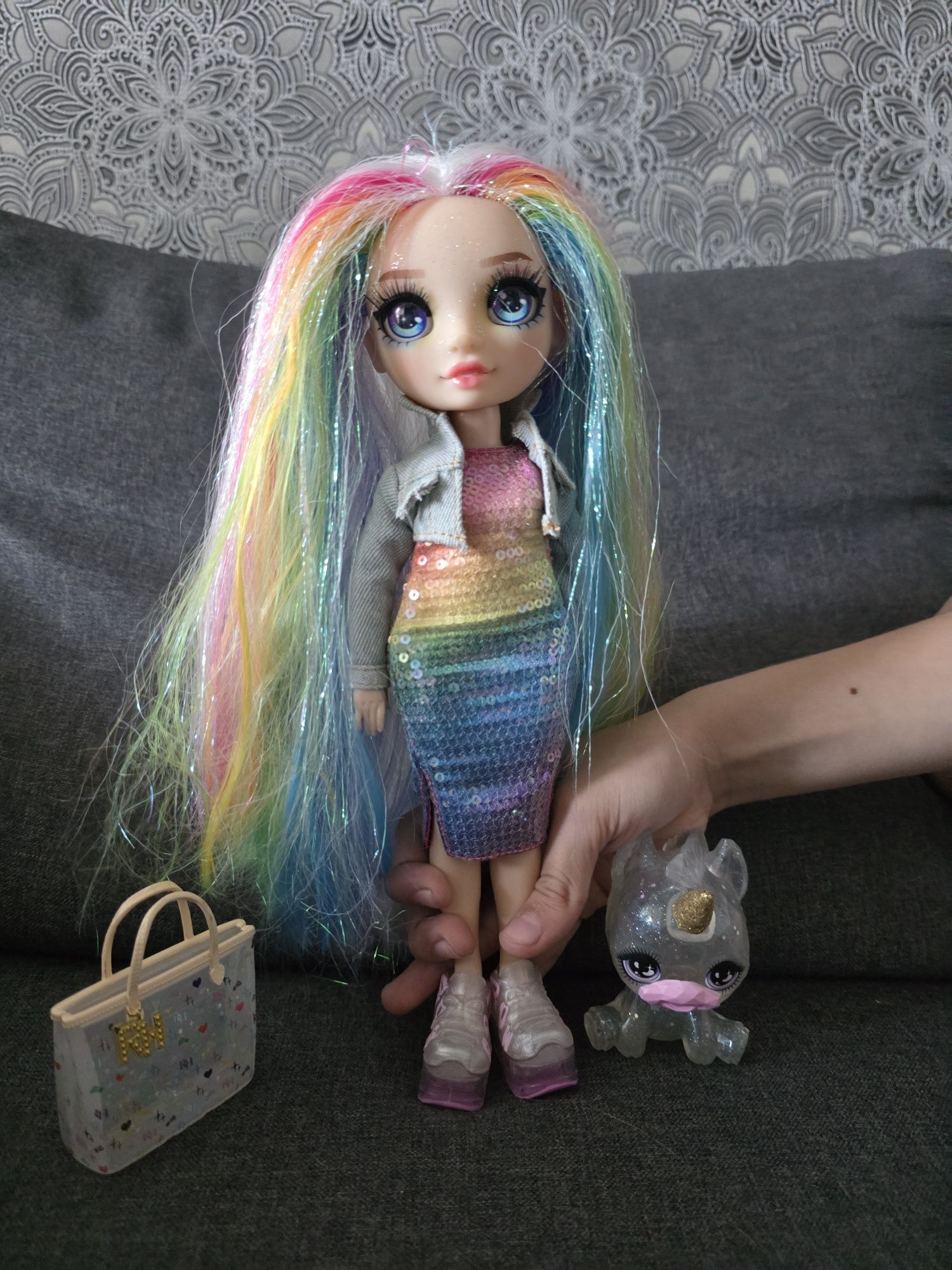 Rainbow High  ляльки та басейн