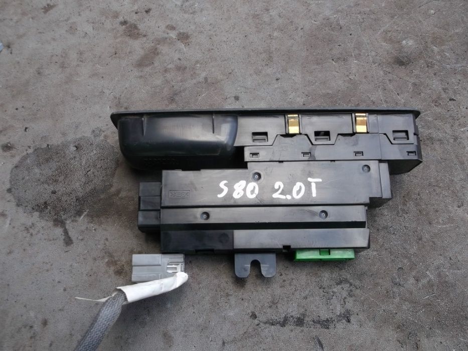 Volvo S80 2.0T 99r panel przyciski szyb kierowcy 9472.034