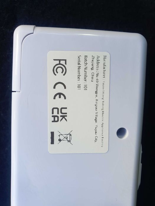 Швейна машинка електро та ручна