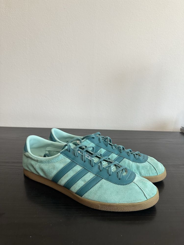 Buty Adidas London