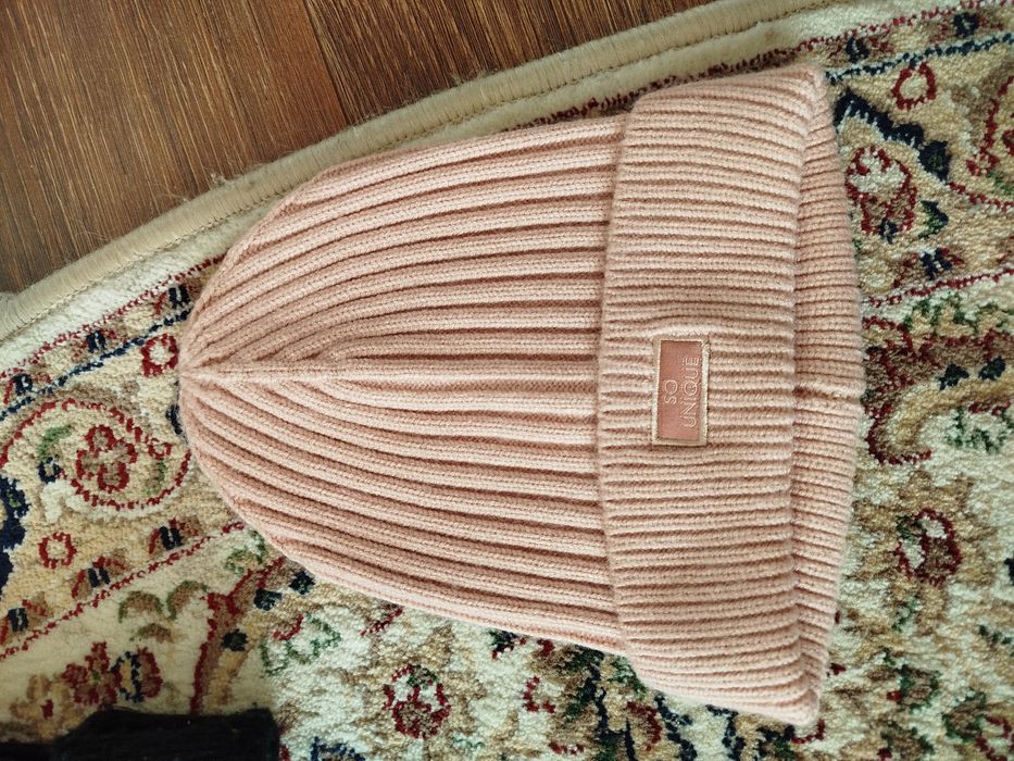 Шапка  для дівчинки