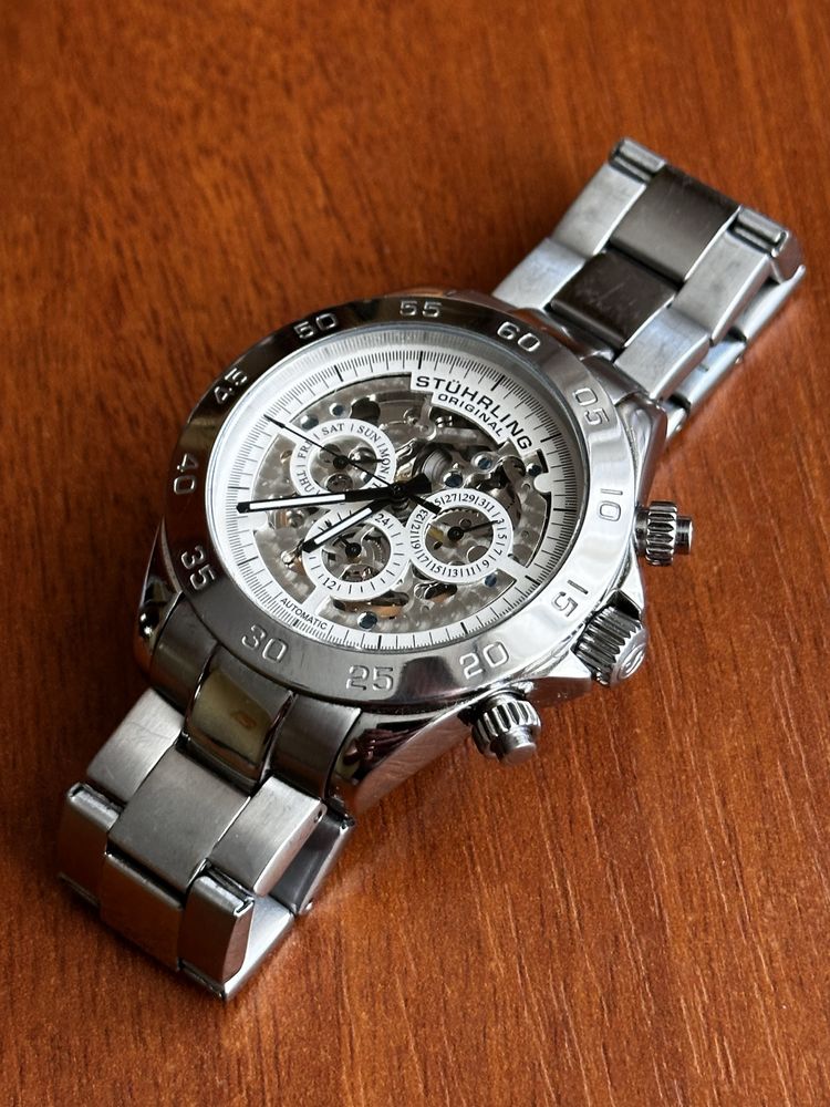 Продам Stuhrling Original 487.01