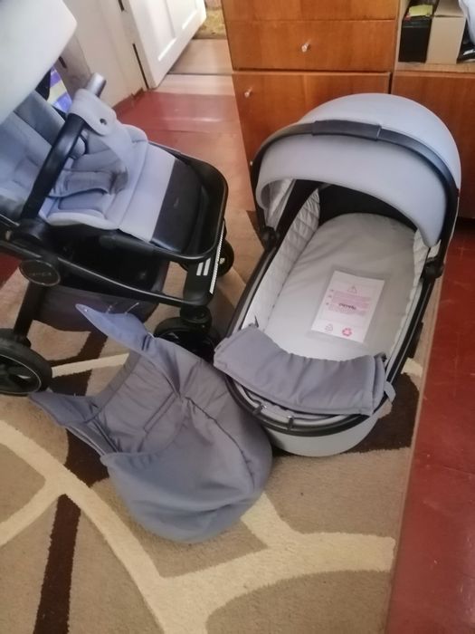 Дитяча коляска '' карелло''