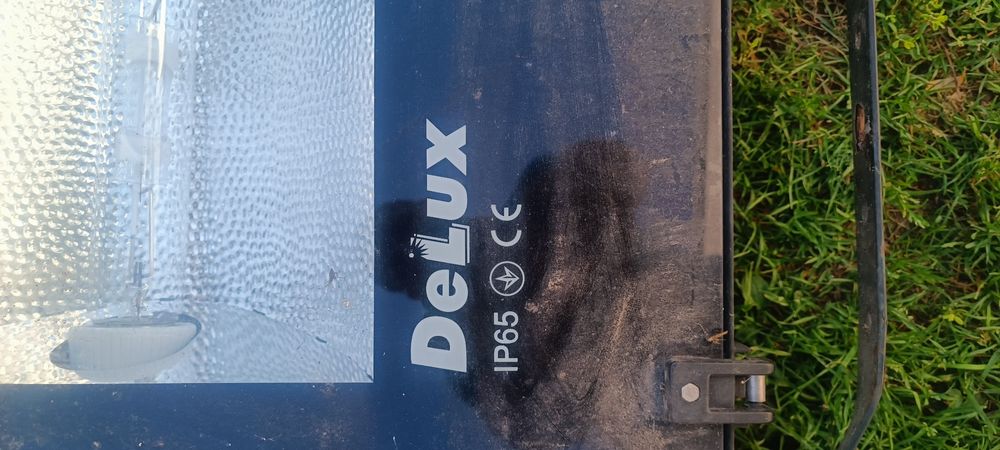 Продам вуличні ліхтарі 3 шт