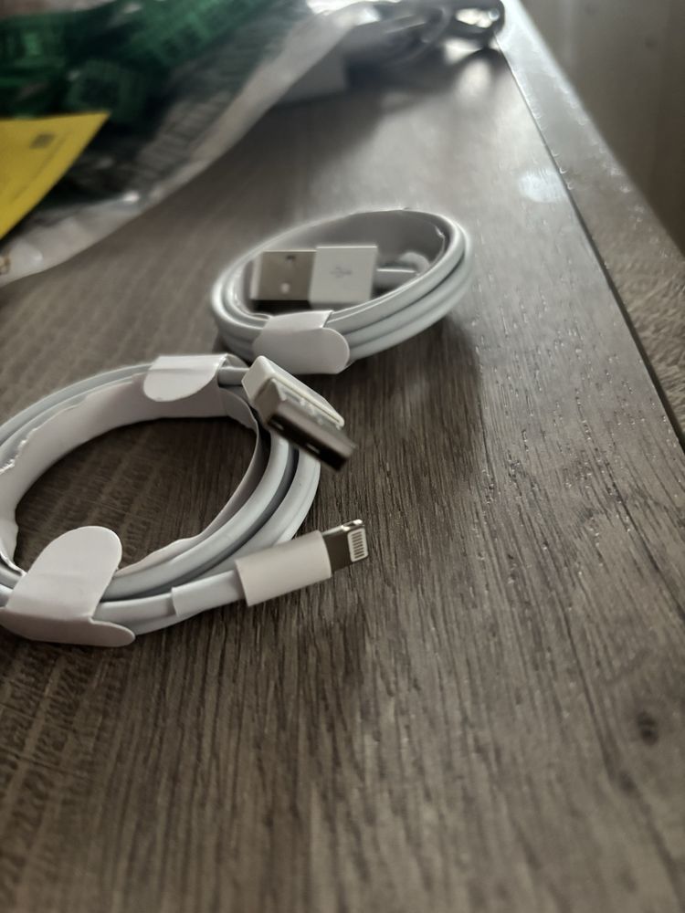 Kabel do ladowarki Apple Lightning