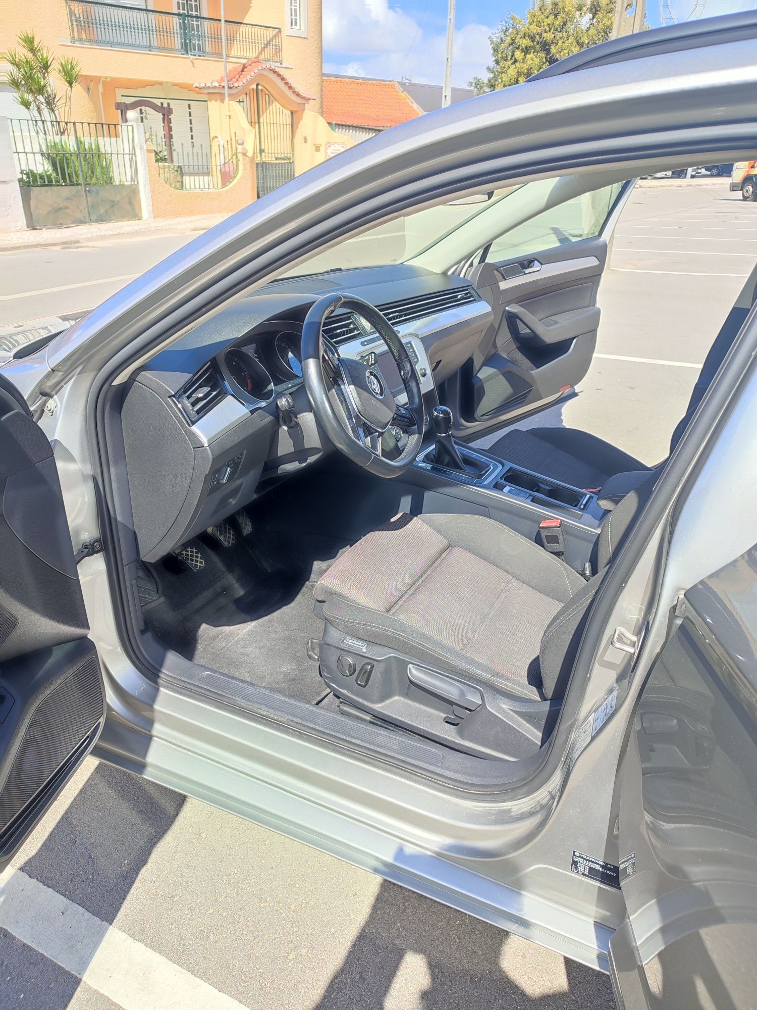 VW Passat 2.0 TDI 150 CV - COMO NOVA  / NACIONAL