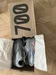 adidas yeezy 700 inertia