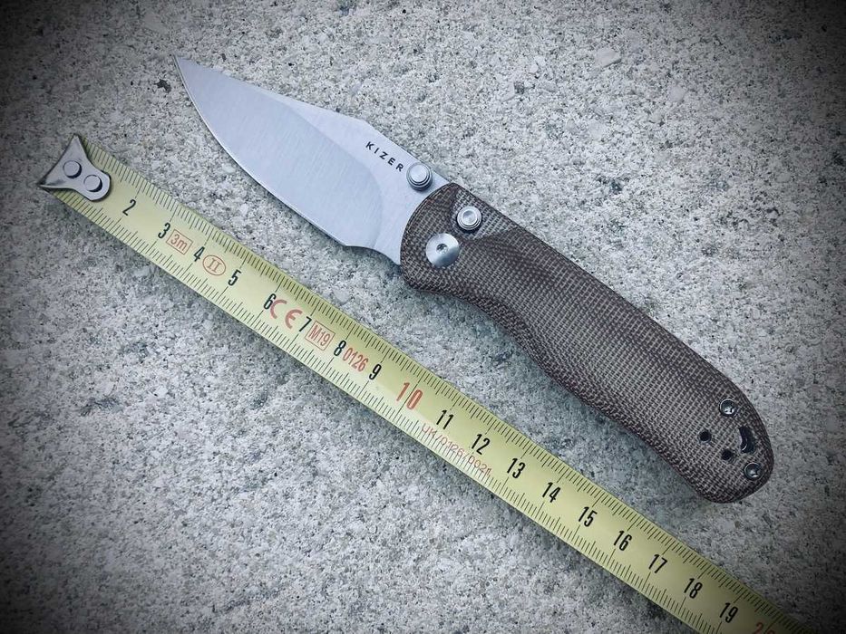 Canivete Kizer Drop Bear 2 Button Liner Lock