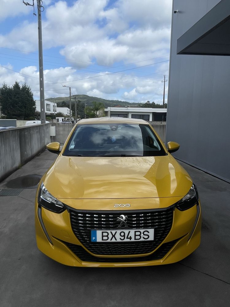 Peugeot 208