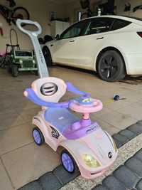 Samochodzik jeździk z muzyka dla dziecka dziewczynki