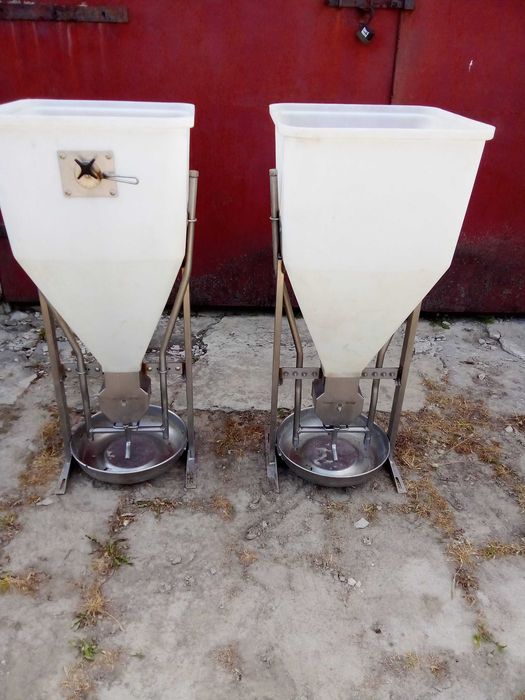 Sprzedam karmniki, tubomaty