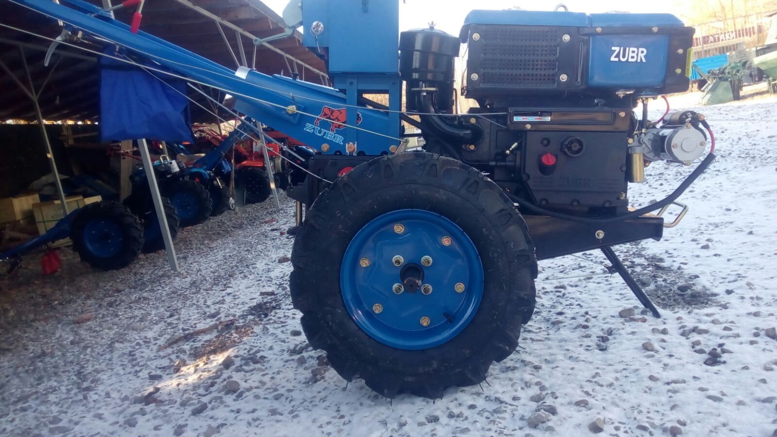 Мотоблок Zubr 12 к.с  з електричним стартером