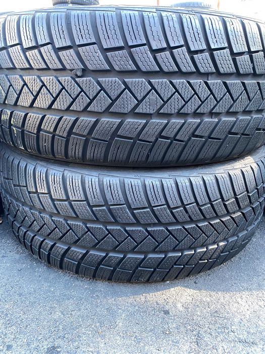 Шини 235 45 20 Vredestein 85% Зима