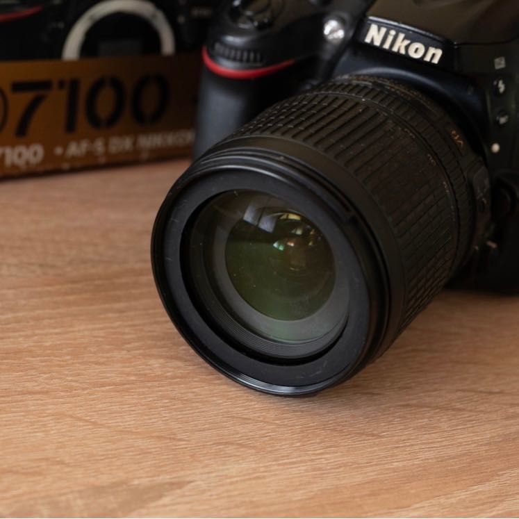 Nikon D7100 + об'єктив 18-105mm VR