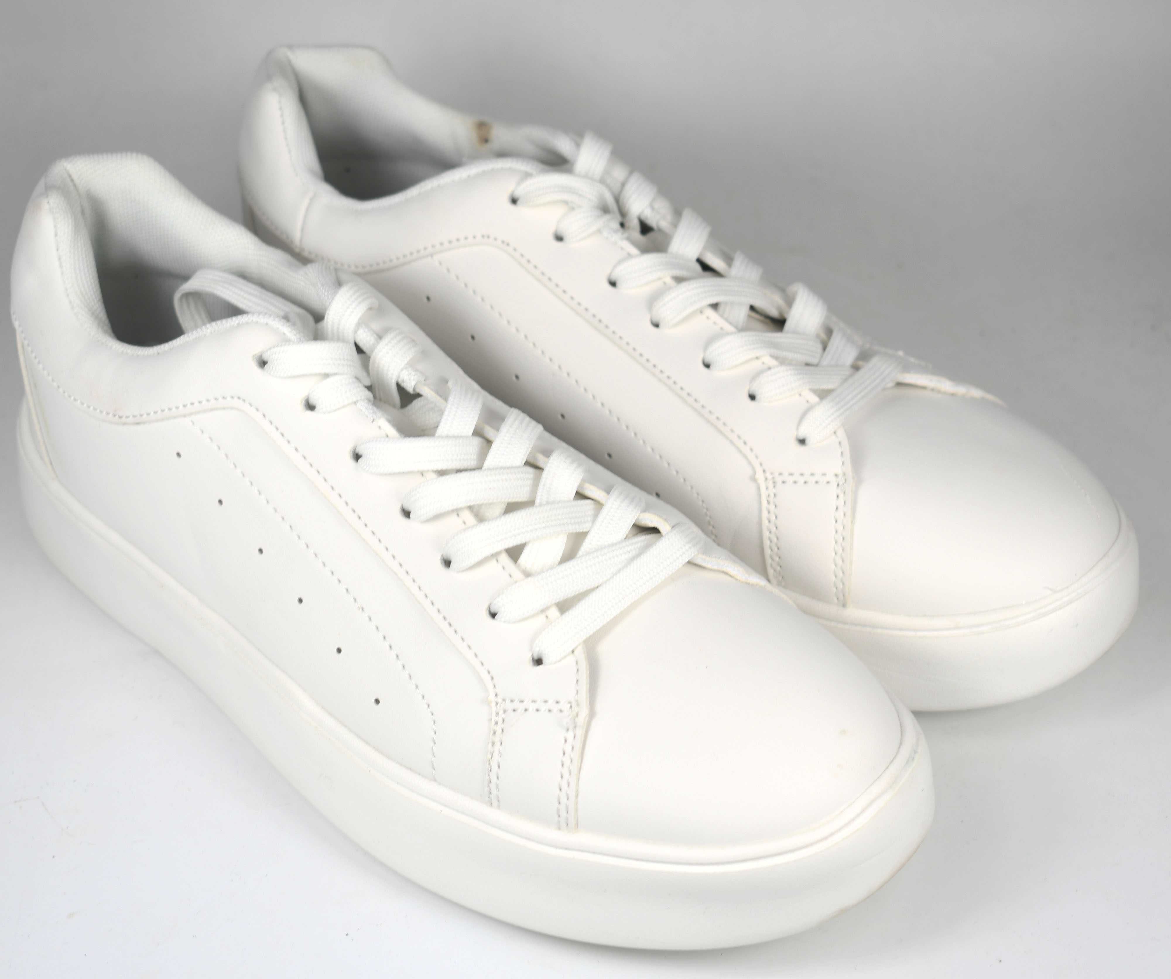 Jak nowe trampki Pier One roz. 42