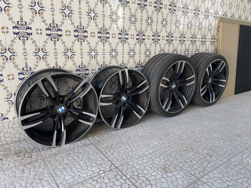 Jantes 19 Com 2 Pneus semi-novos 265/30/19