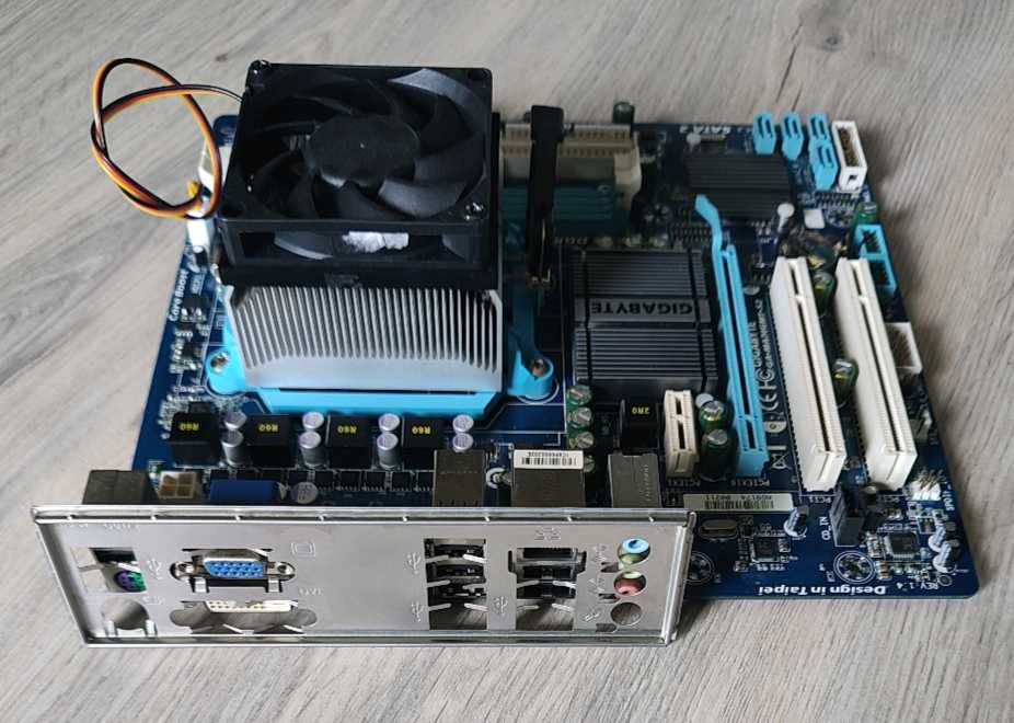 Zestaw AM3 płyta główna Gigabyte + procesor 4 rdzenie Athlon ll 635