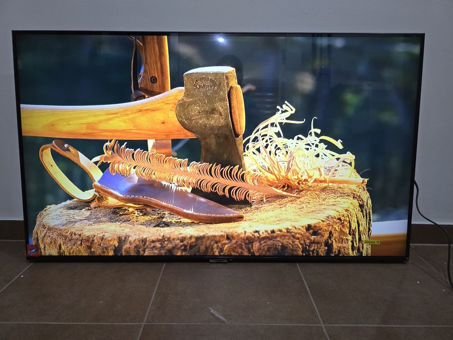 Telewizor marki Samsung 43 cale NOWY 4k Smart tv YouTube  Netflix