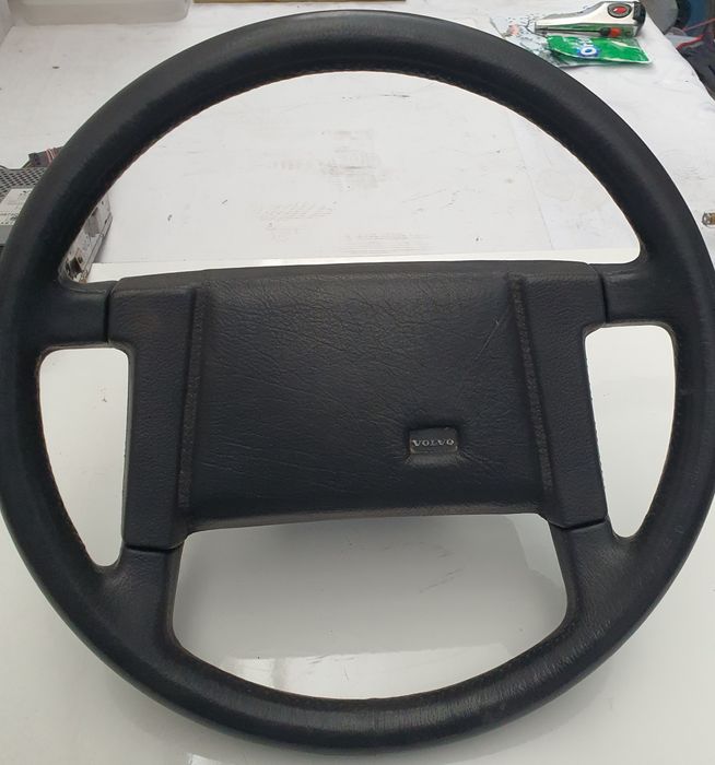 Volvo 240 kierownica