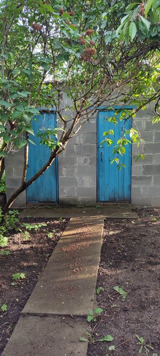 Продам хату смт.Вільшанка, Голованввський район Кіровоградська область