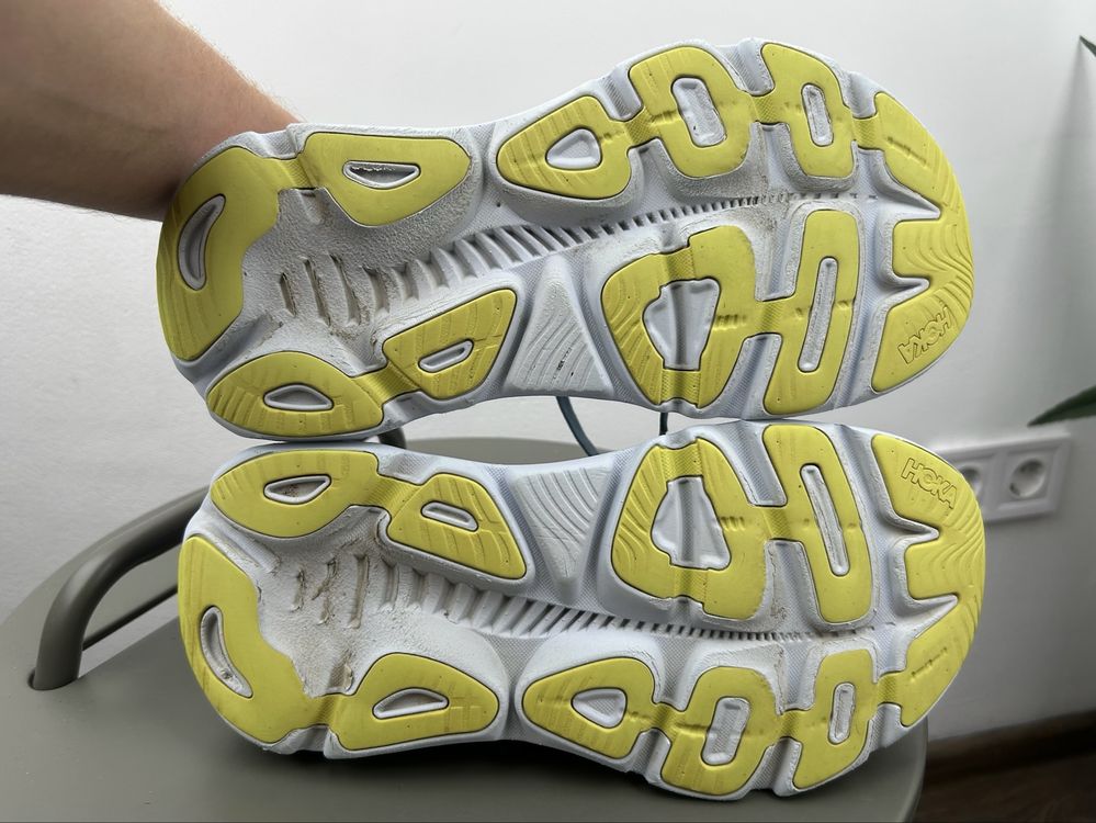 Оригінал! Кросівки Hoka Gaviota 5 43 розмір 03909