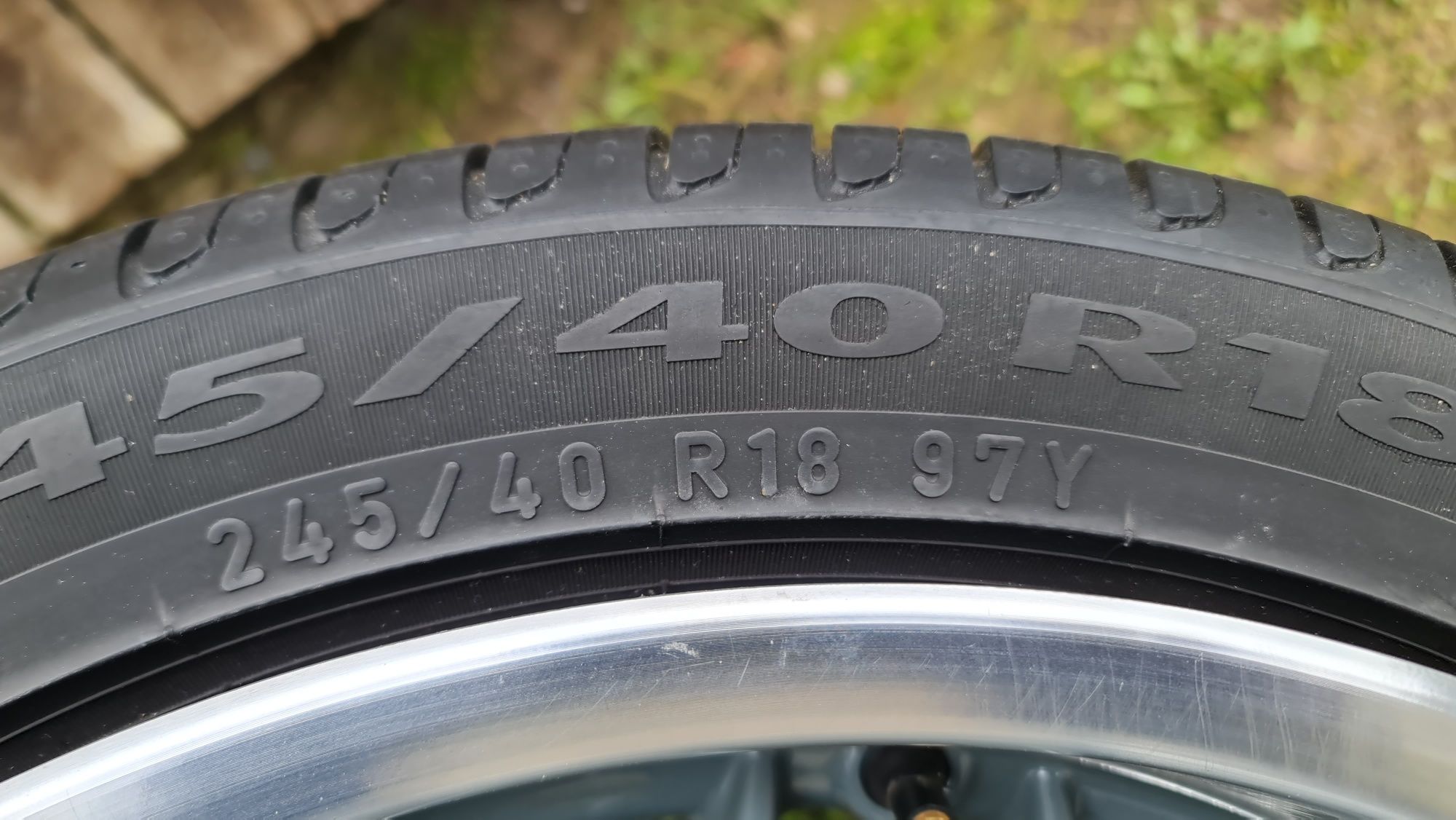 Opony 245/40/18 4szt Pirelli Cinturato P7 homologacja AO Audi