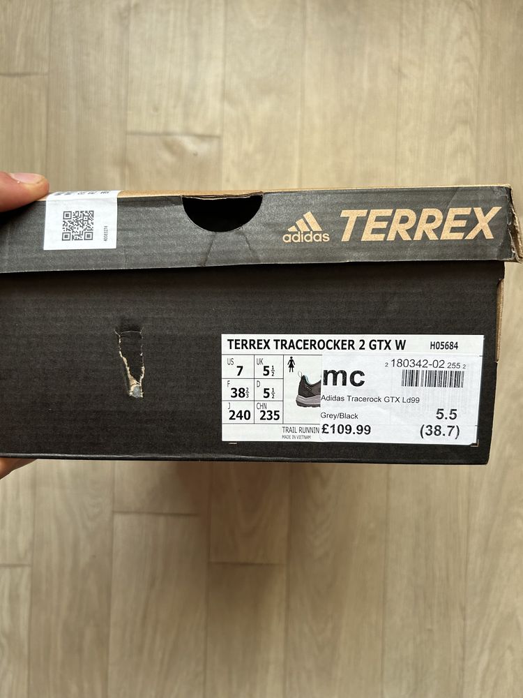 Жіночі Трекінгові Кросівки Adidas Terrex Tracerocker Gore-tex