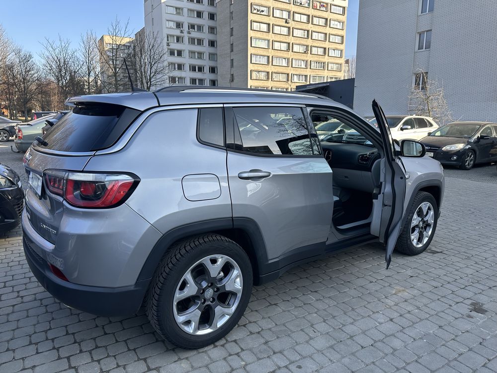Jeep Compass  Limited 2020