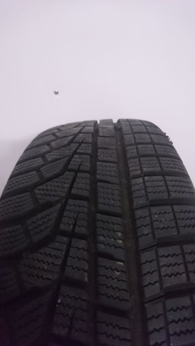 215/65/17 99V Hankook Winter i*cept Evo2 2018r 6mm