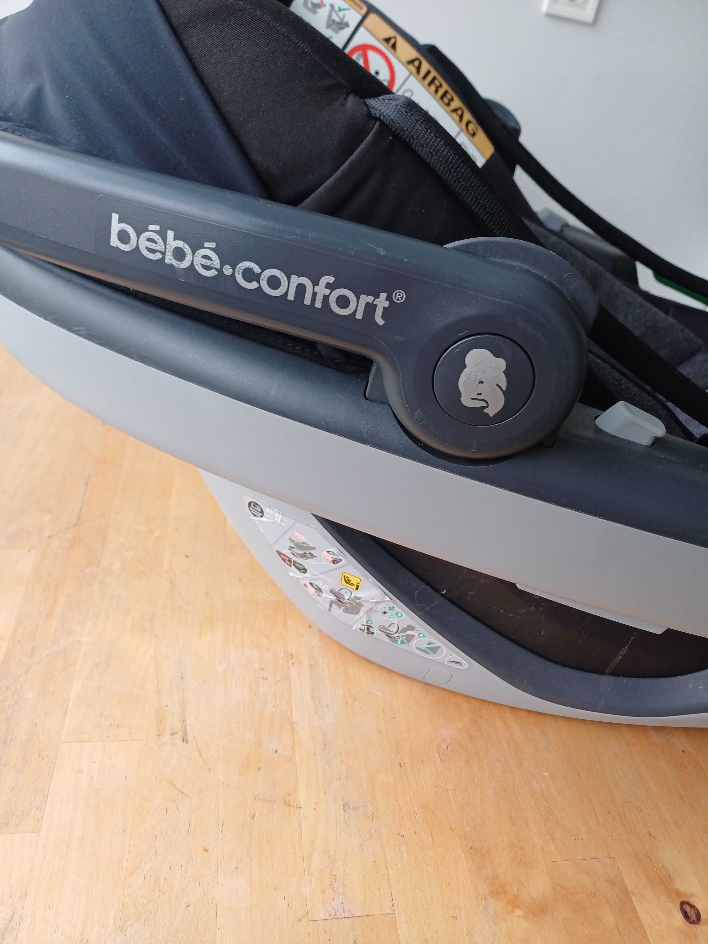 Ovo bebé / Cadeira Auto I-Size Coral Bébé Confort Essential Black