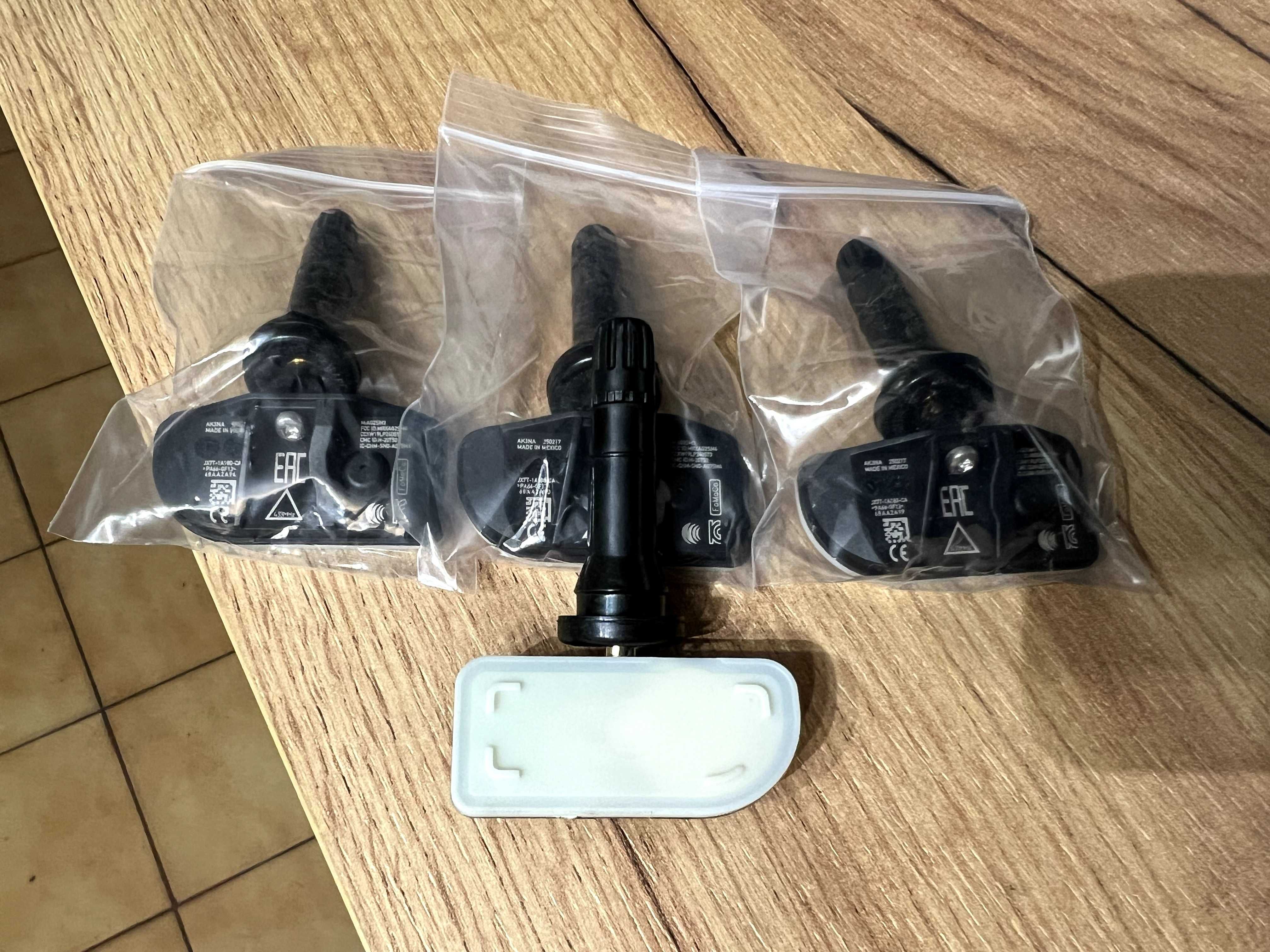Czujniki ciśnienia opon powietrza FORD^ 433MHz TPMS Nowe^