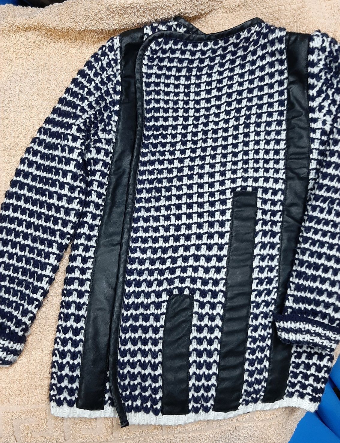 Narzutka marynarka dla dziewczynki wiosenna sweter