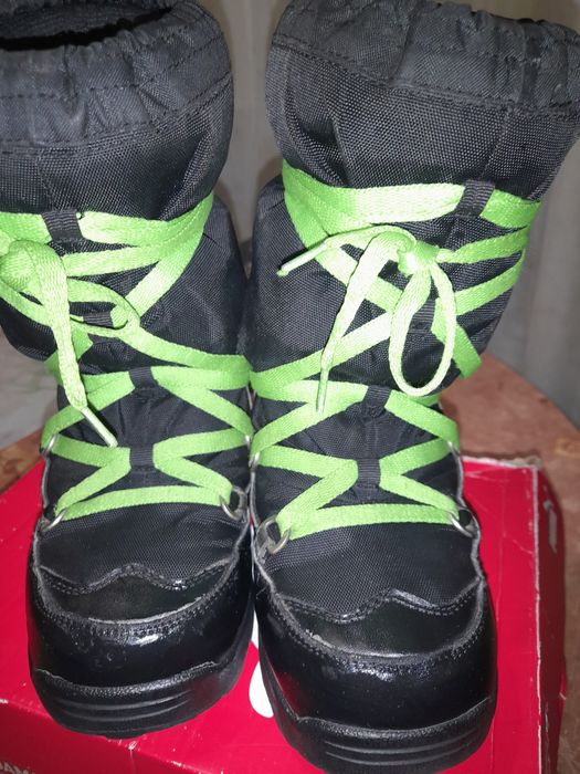 Детские  сапоги Reima