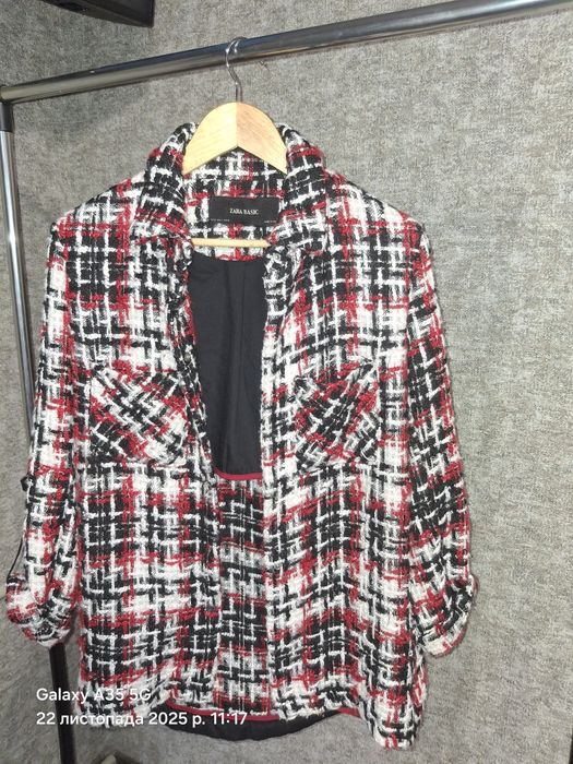 Піджак-рубашка ZARA.