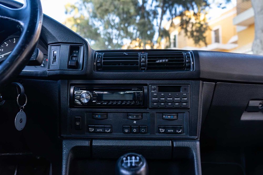 BMW e34 520i M50B20