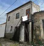 Casa com dois pisos