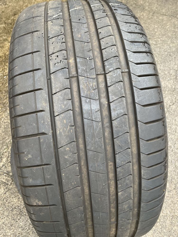 Pneus Pirelli 285/40/21