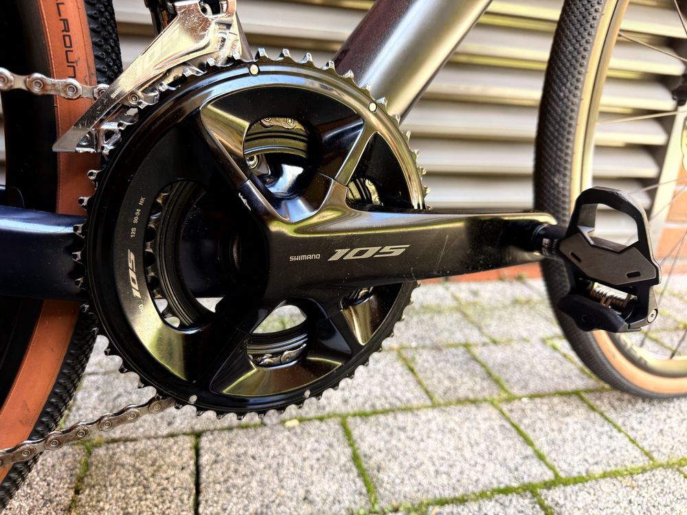 Rower gravel szosowy Domane SL 6 shimano Di2 2/12 r.58 4 gen 2025r