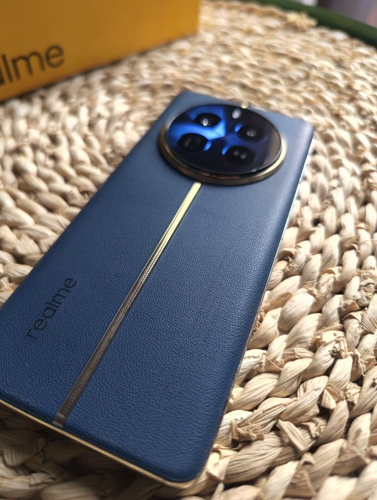 Realme 12 pro+ 12/512