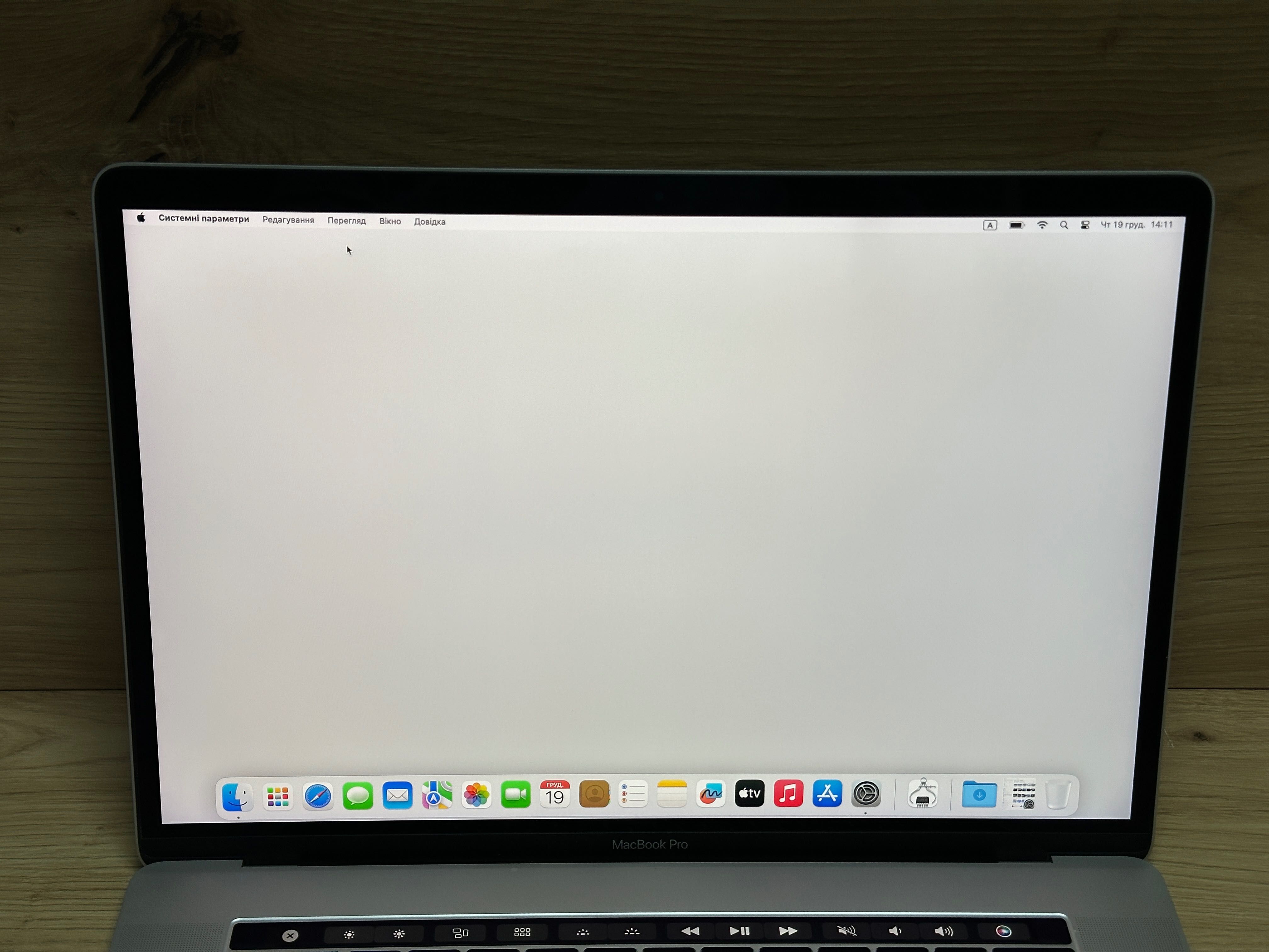 Оригінальний екран до Apple MacBook Pro 15 2018-2019 A1990 Silver