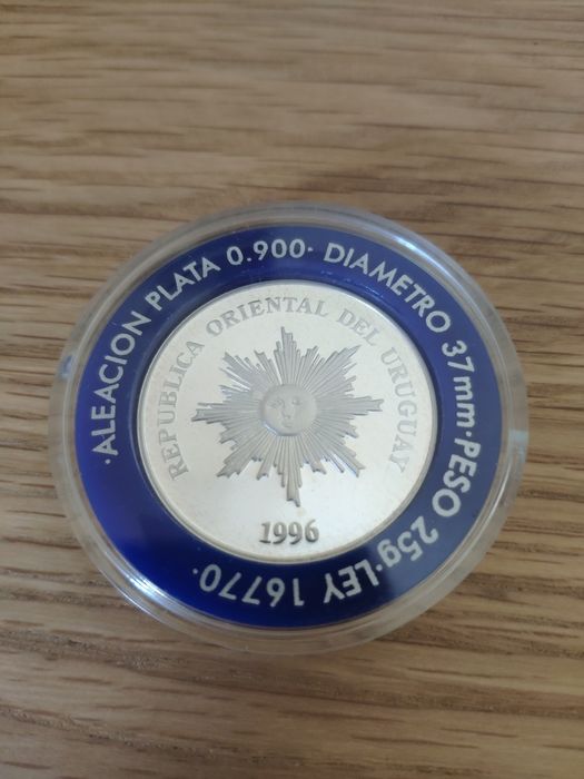 Moeda Uruguai 100 pesos prata 1996