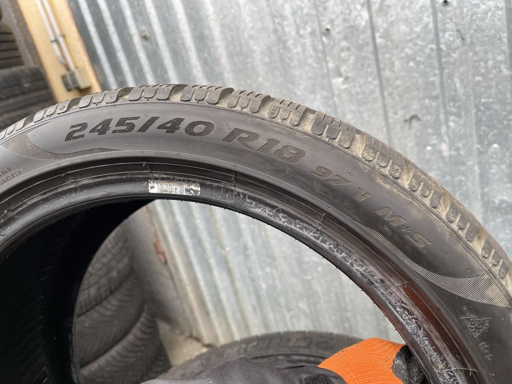 2xPirelli 245 40r18., 2020 5mm