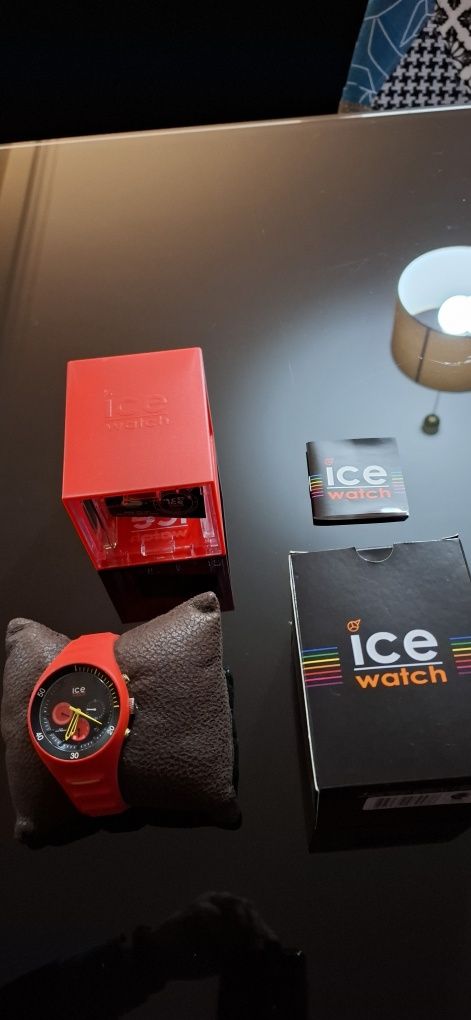 Relógio da ICE laranja