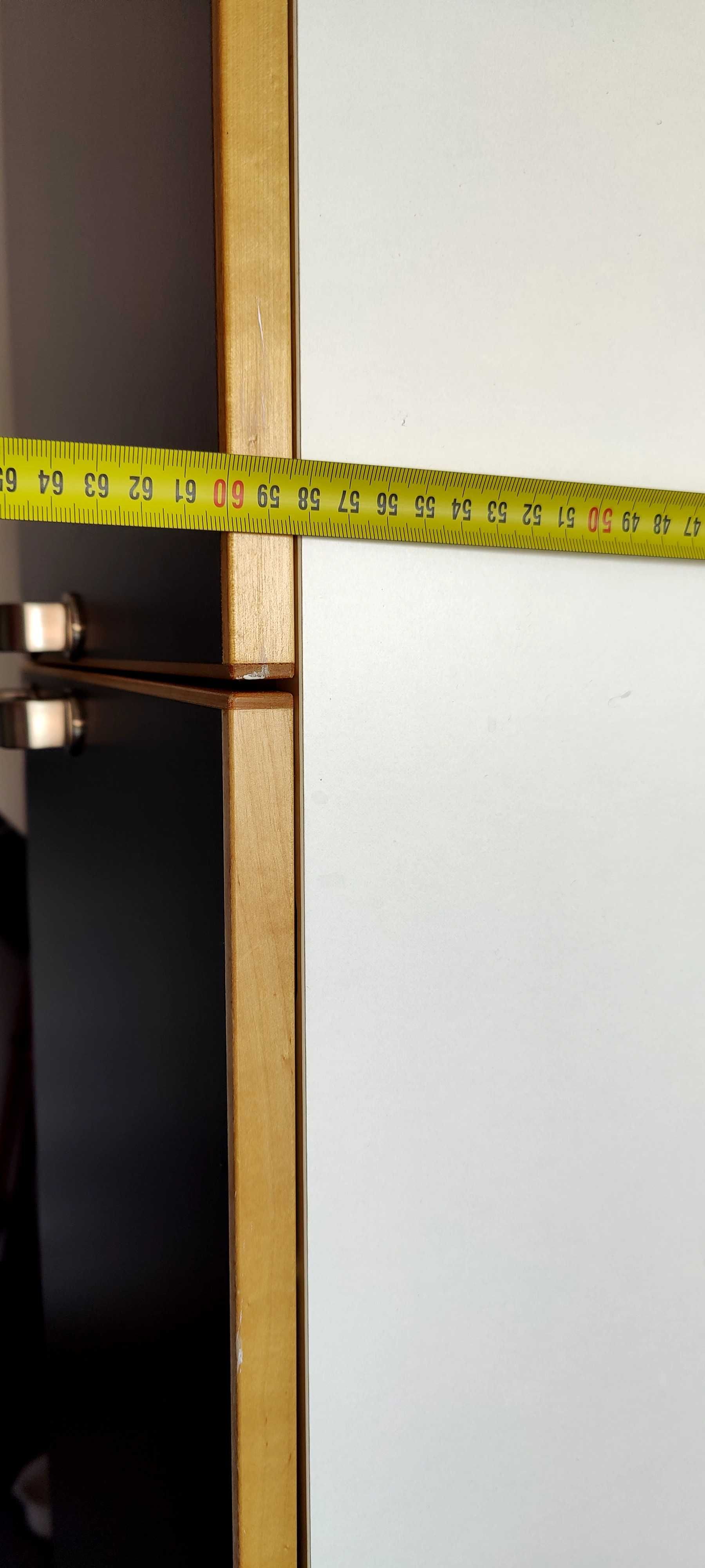 Armário despenseiro cinzento Ikea com prateleiras e cestos - 40x60x195