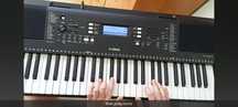 Keyboard Yamaha psr e373