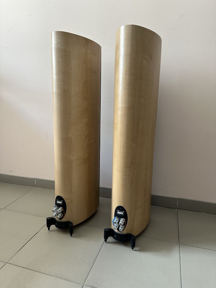 KEF iQ5 ( Marantz PM4001 + Marantz CD5001 )