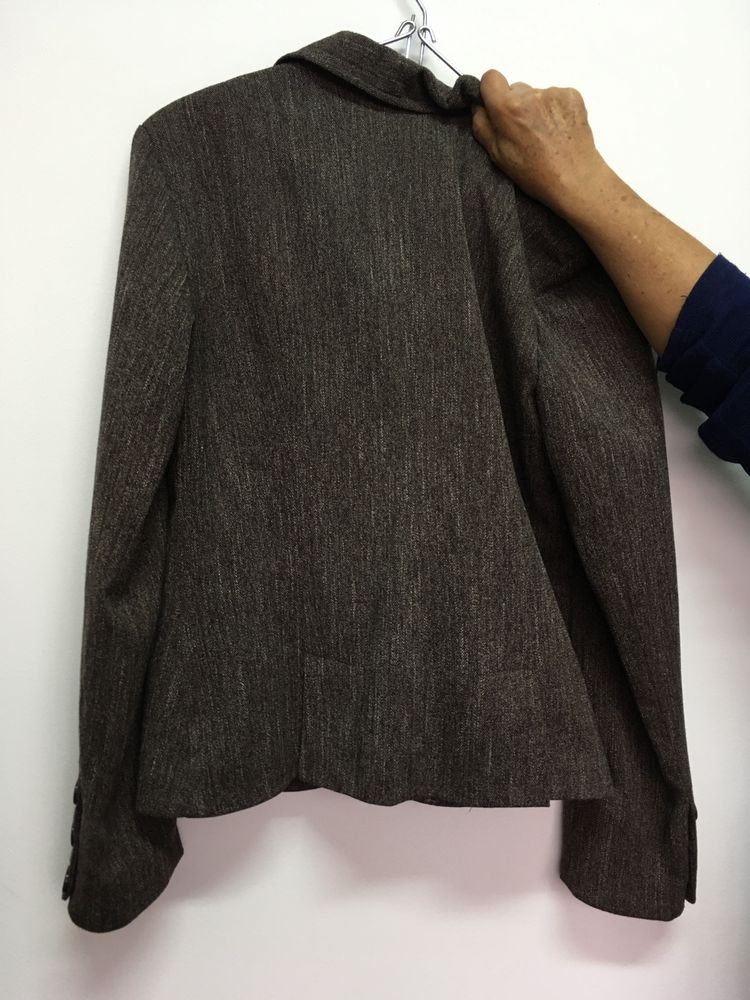 Roupa como nova tamanho L a 5€ cada