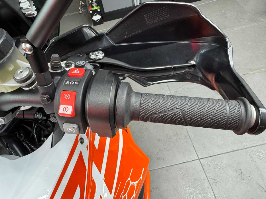 KTM 1290 Super Adventure MAR 17 34 mil Kms